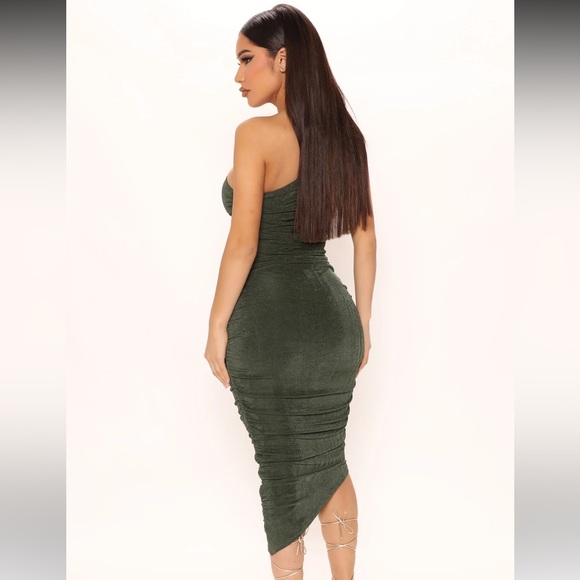 FASHION NOVA On Board Slinky Midi Dress - Picture 3 of 3